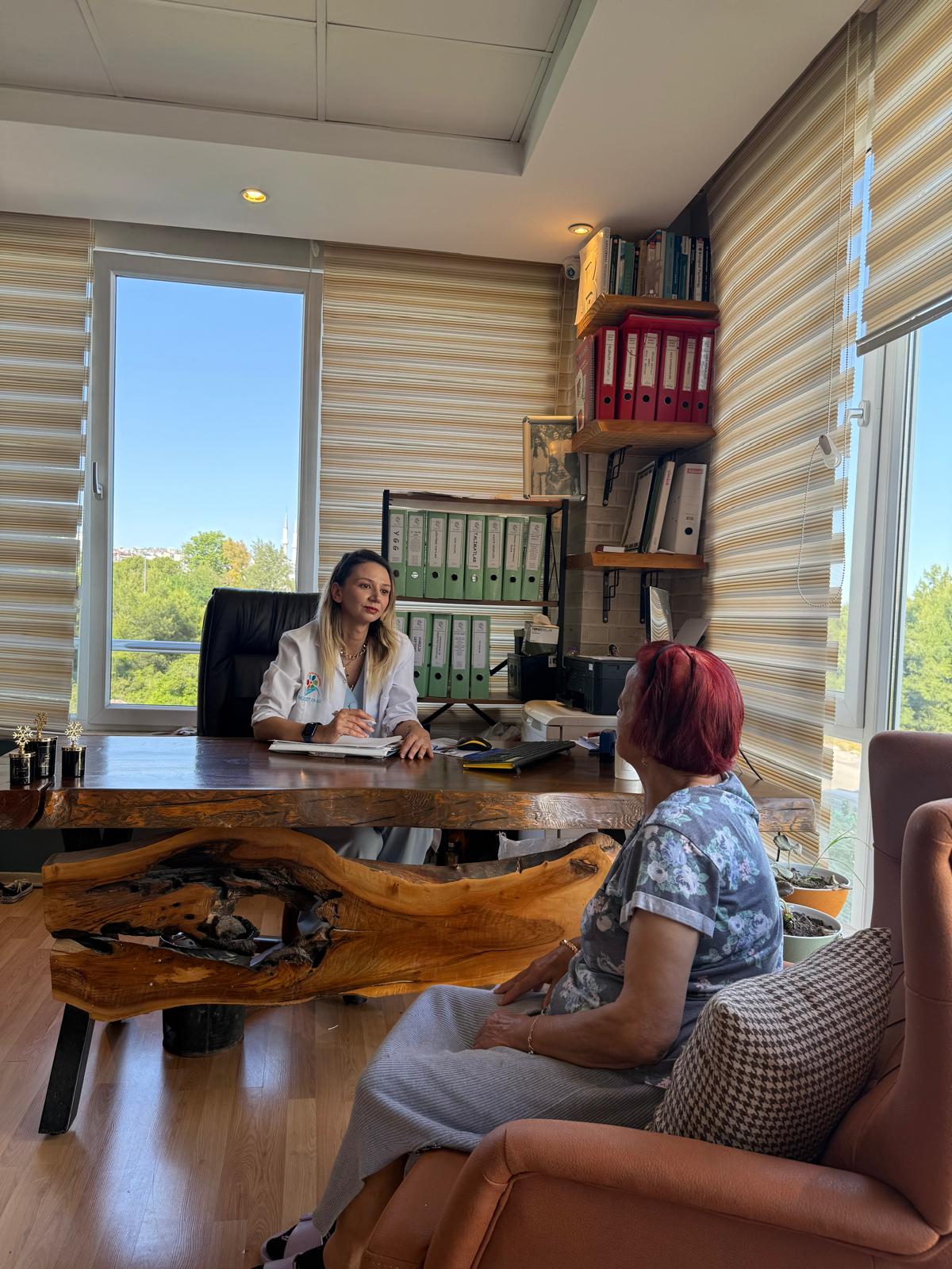 Antalya Lara Huzurevi Klinik Bakım